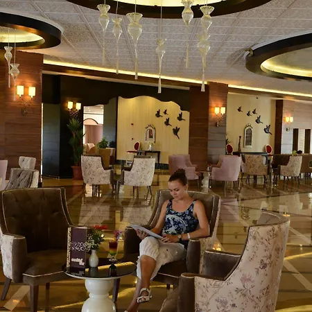 Resort & River & Side